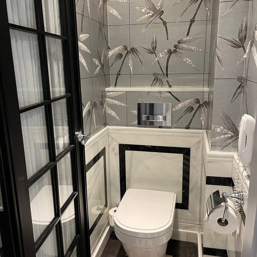 Relais Chateaux Heritage Madrid Hotel — Bathroom