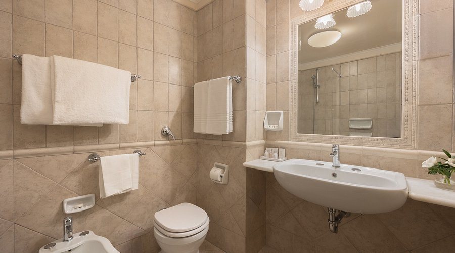 Relais Forus Inn — Bathroom