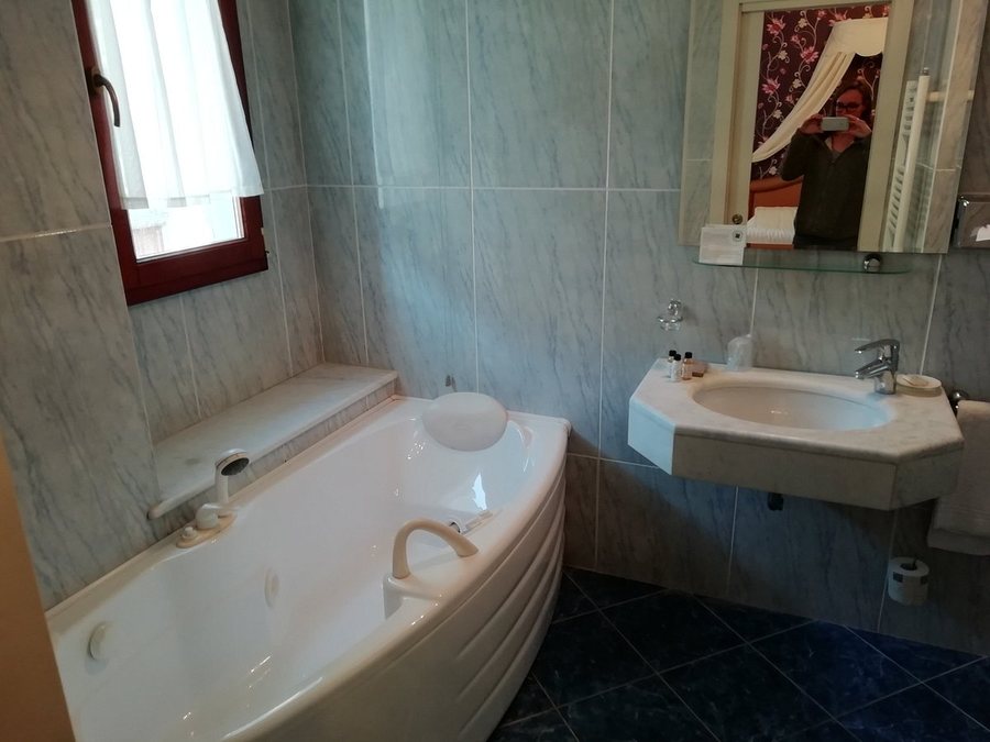 Relais La Corte di Cloris — Bathroom