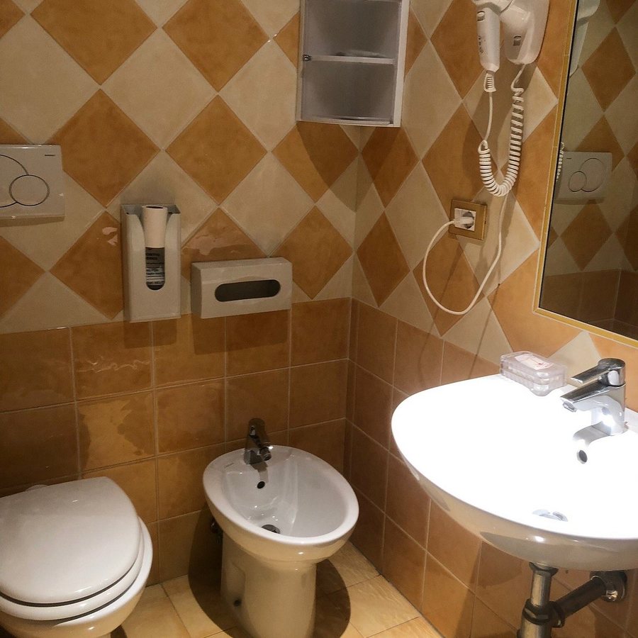 Relais Stibbert — Bathroom