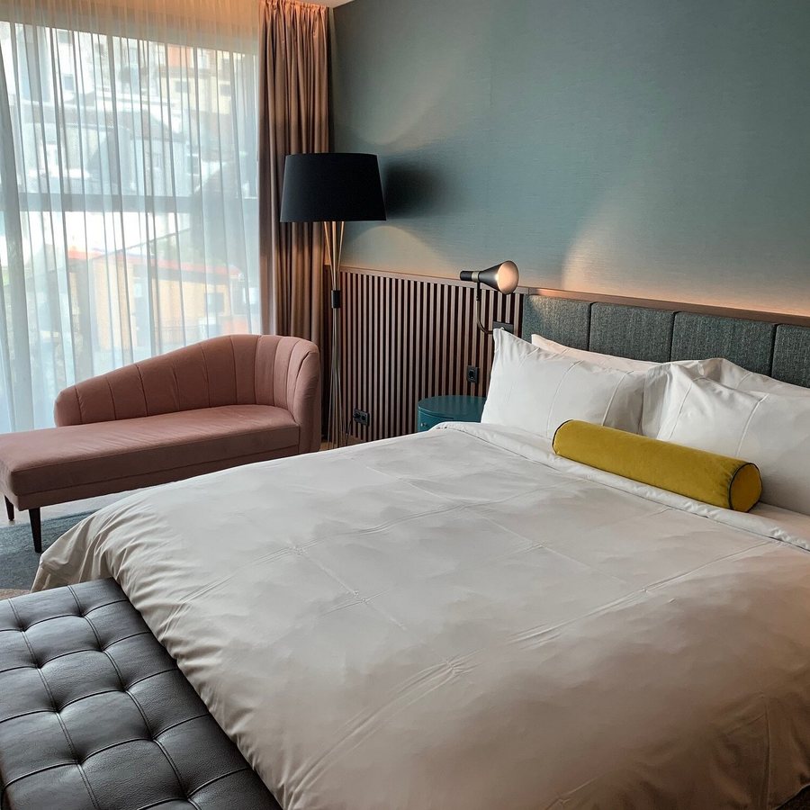 Renaissance Porto Lapa Hotel — Guest room