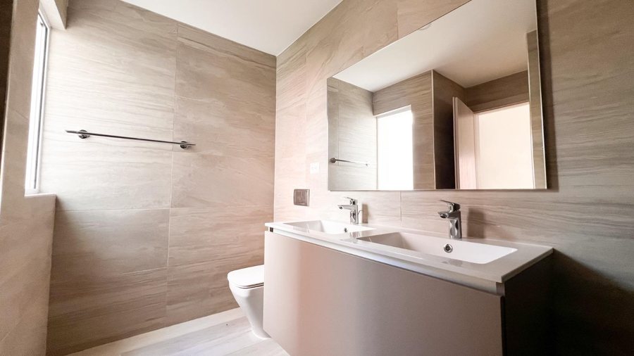 Reserva Real By Harper — Bathroom