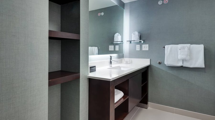 Residence Inn by Marriott Austin Airport — Bathroom