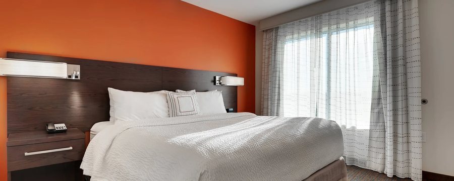 Residence Inn by Marriott Austin Airport — Guest room