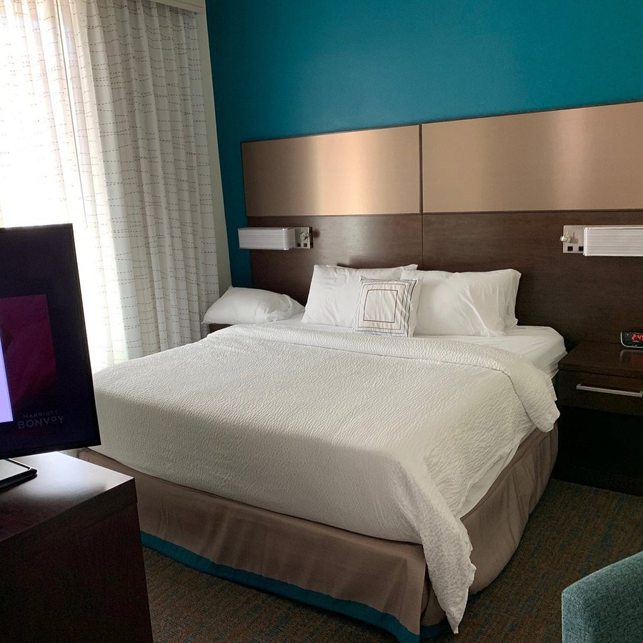 Residence Inn by Marriott Austin Southwest — Guest room