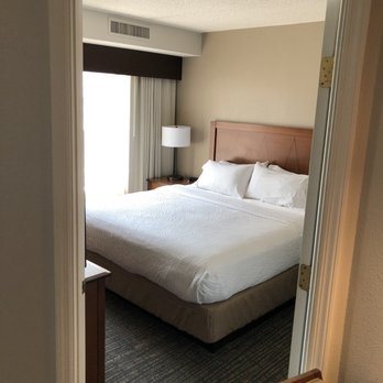 Residence Inn by Marriott Baltimore Downtown Inner Harbor — Guest room