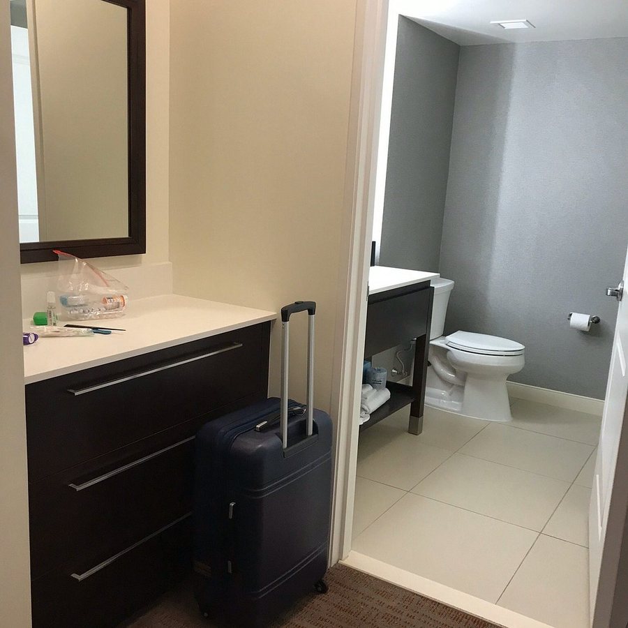 Residence Inn by Marriott Bath Brunswick Area Bath Maine — Bathroom