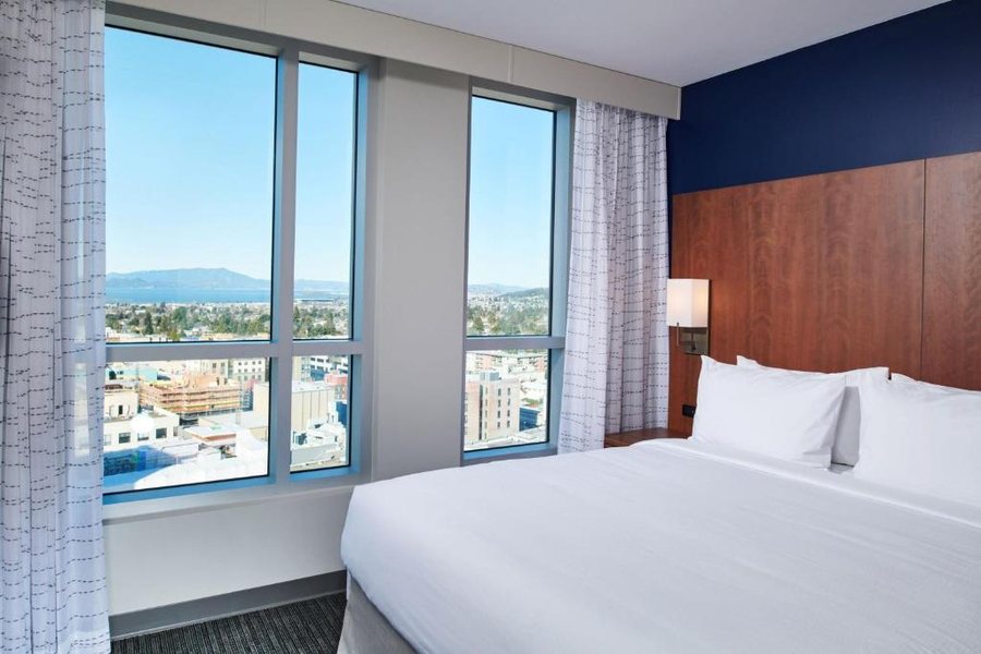 Residence Inn by Marriott Berkeley — Guest room