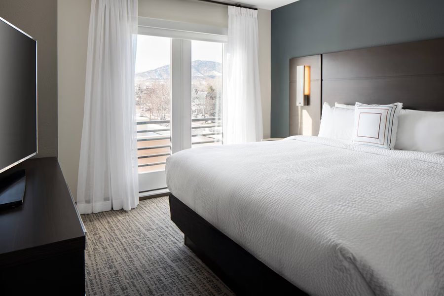 Residence Inn by Marriott Boulder — Guest room