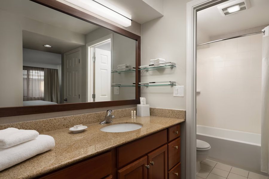 Residence Inn by Marriott Branson — Bathroom
