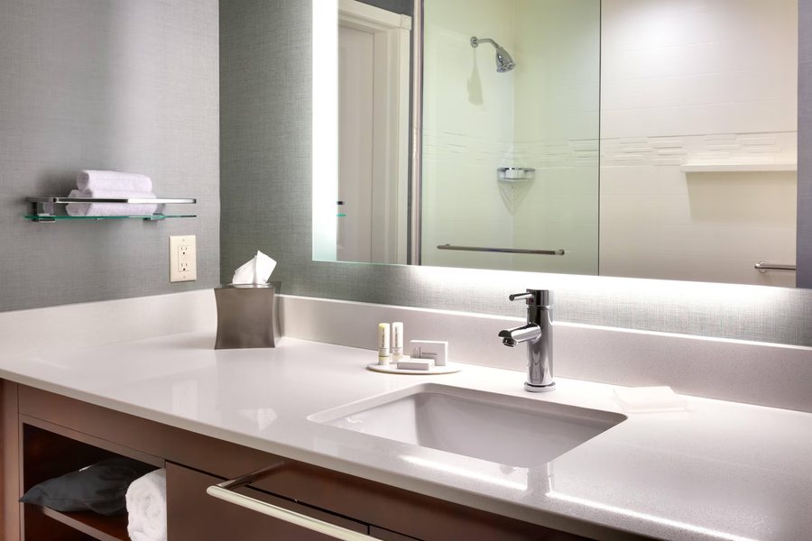 Residence Inn by Marriott Casper — Bathroom