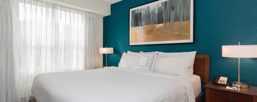 Residence Inn by Marriott Charlotte Lake Norman — Guest room