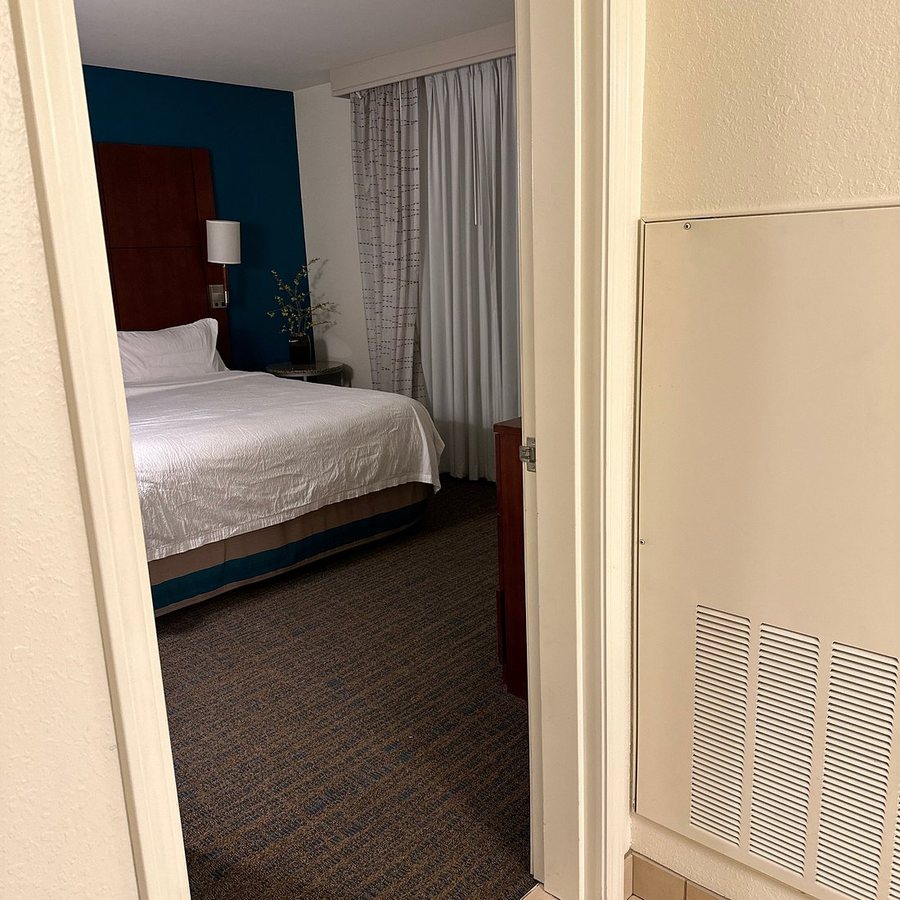 Residence Inn by Marriott Chicago Midway Airport — Guest room