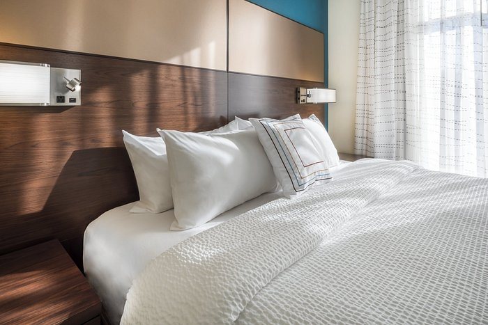 Residence Inn by Marriott Fishkill — Guest room