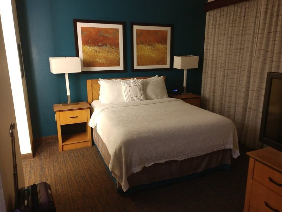 Residence Inn by Marriott Fort Lauderdale SW Miramar — Guest room