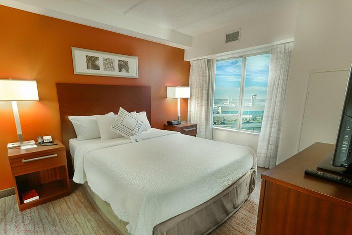 Residence Inn by Marriott Fort Worth Alliance Airport — Guest room