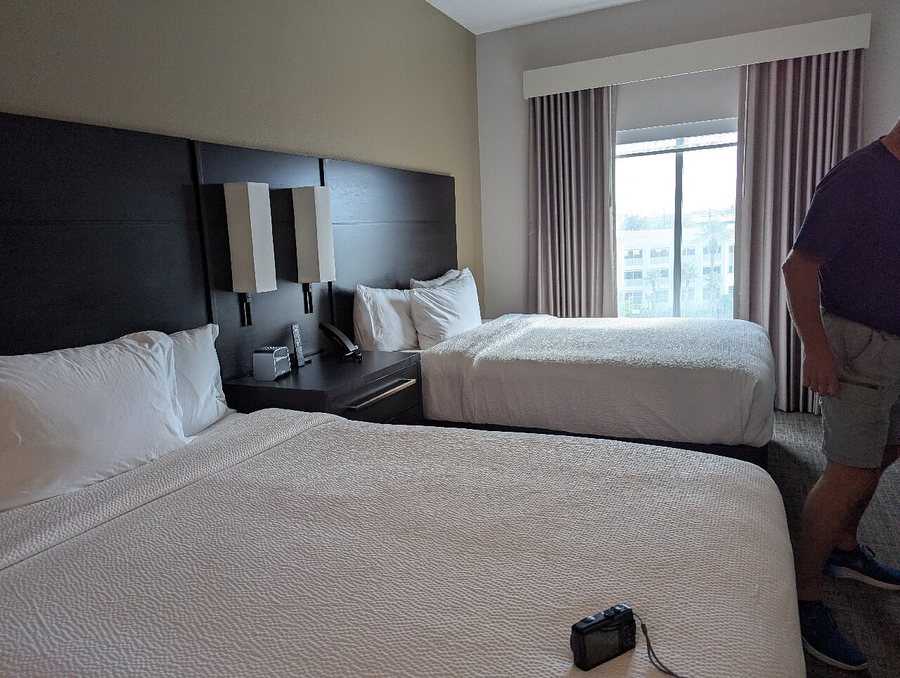 Residence Inn by Marriott Jacksonville Downtown — Guest room