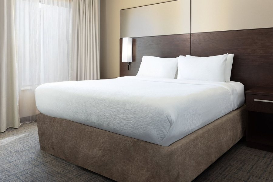 Residence Inn by Marriott Las Vegas Airport — Guest room