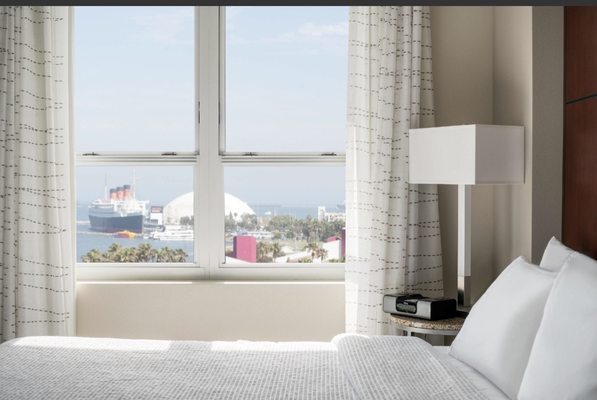 Residence Inn by Marriott Long Beach Downtown — Guest room