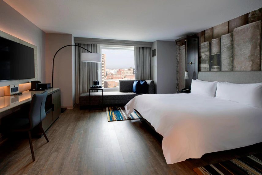 Residence Inn by Marriott Louisville Downtown — Guest room