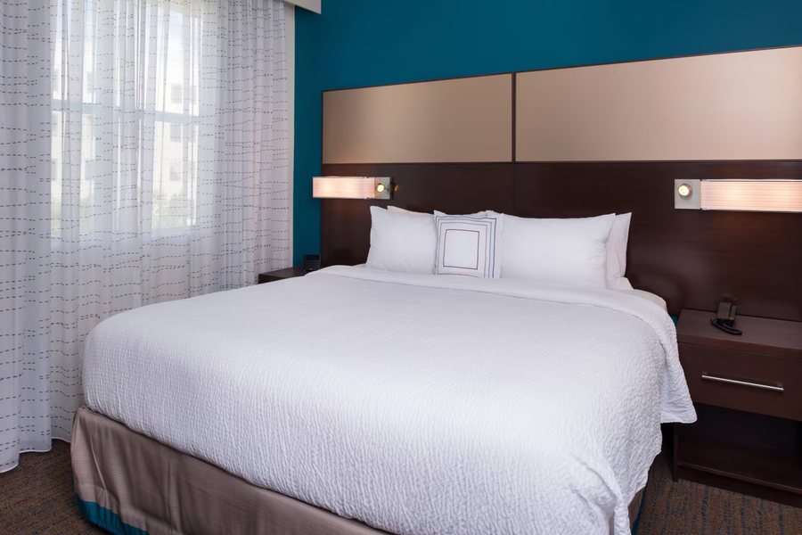 Residence Inn by Marriott Miami West FL Turnpike Miami Florida — Guest room