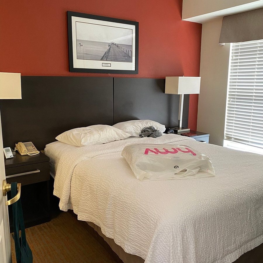Residence Inn by Marriott Naples — Guest room