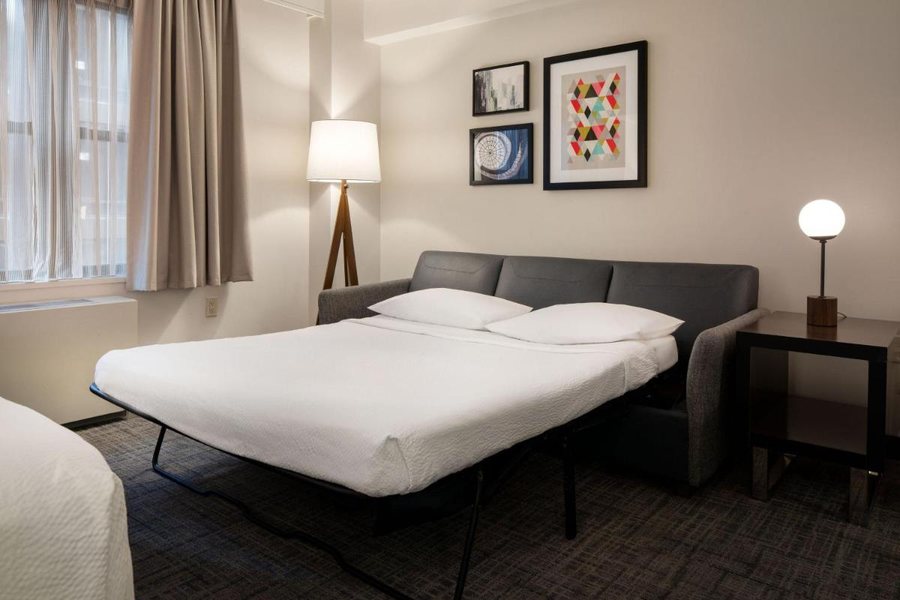 Residence Inn by Marriott New York Manhattan Midtown East New York City New York — Guest room