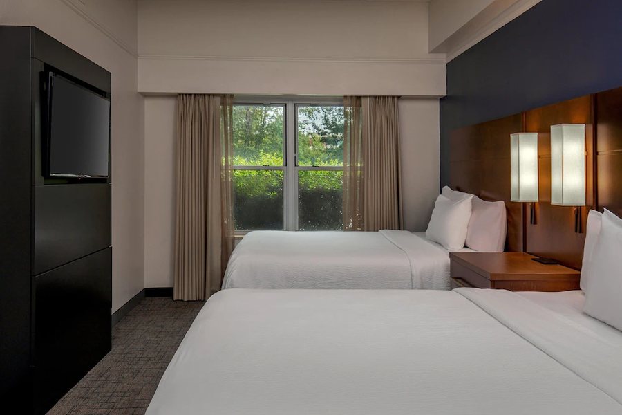 Residence Inn by Marriott Norfolk Airport — Guest room