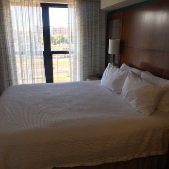 Residence Inn by Marriott Oklahoma City Downtown Bricktown — Guest room