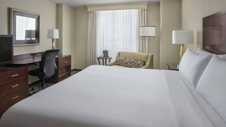 Residence Inn by Marriott Philadelphia Airport — Guest room