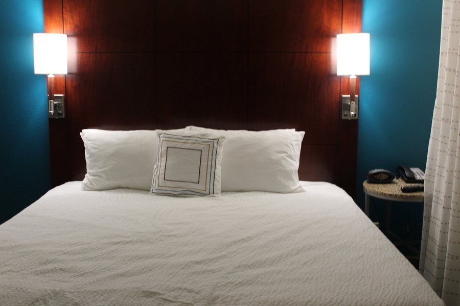 Residence Inn by Marriott Pleasant Hill Concord — Guest room