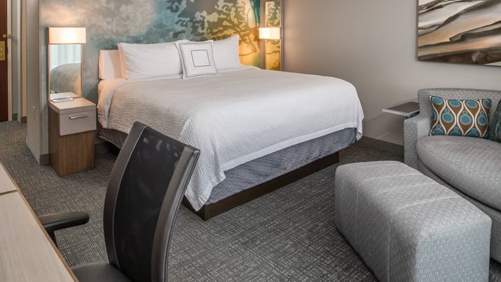 Residence Inn by Marriott Portland North — Guest room