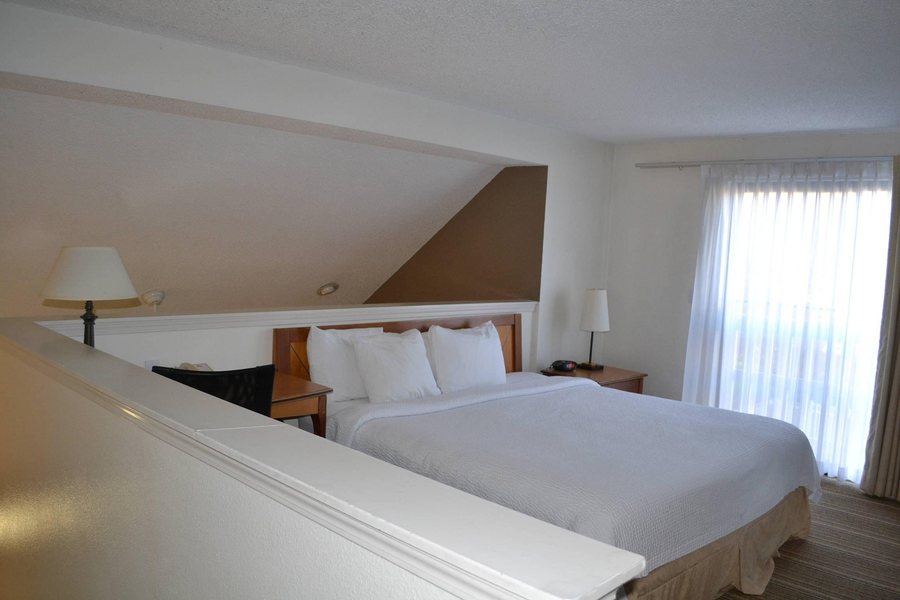 Residence Inn by Marriott Portland South Lake Oswego — Guest room