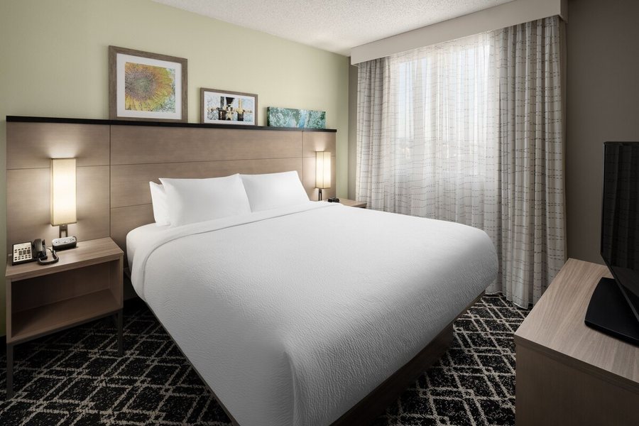 Residence Inn By Marriott Portland Vancouver — Guest room