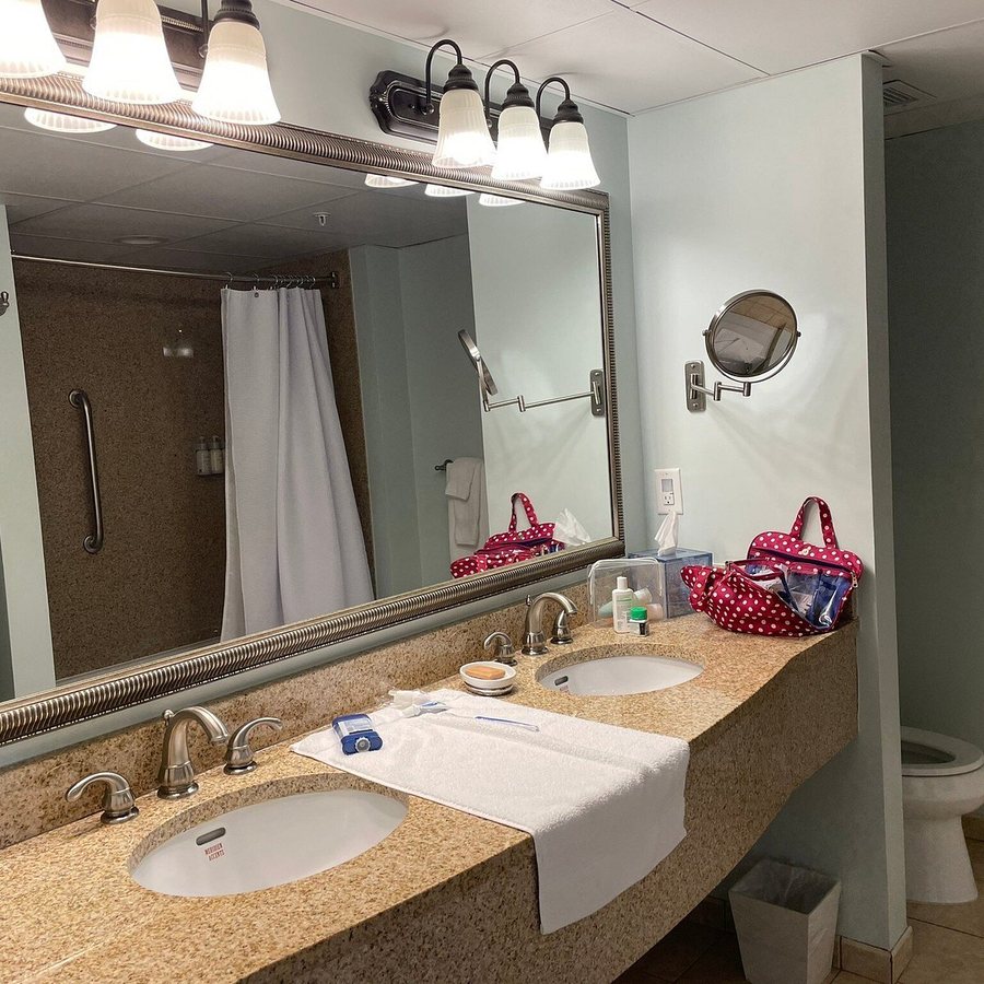 Residence Inn by Marriott Rehoboth Beach — Bathroom