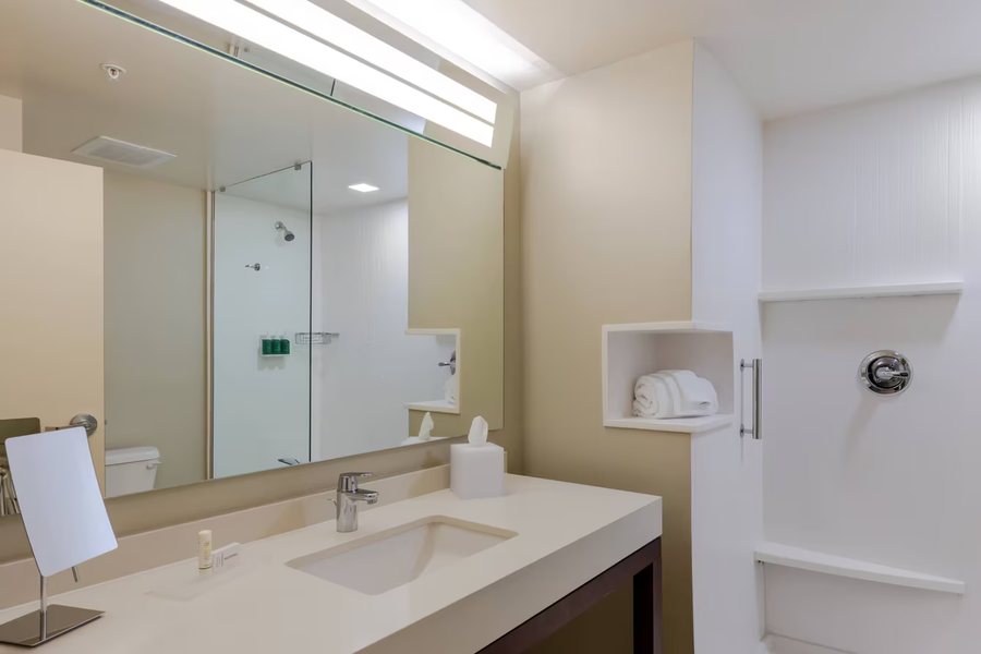 Residence Inn by Marriott Savannah Airport — Bathroom