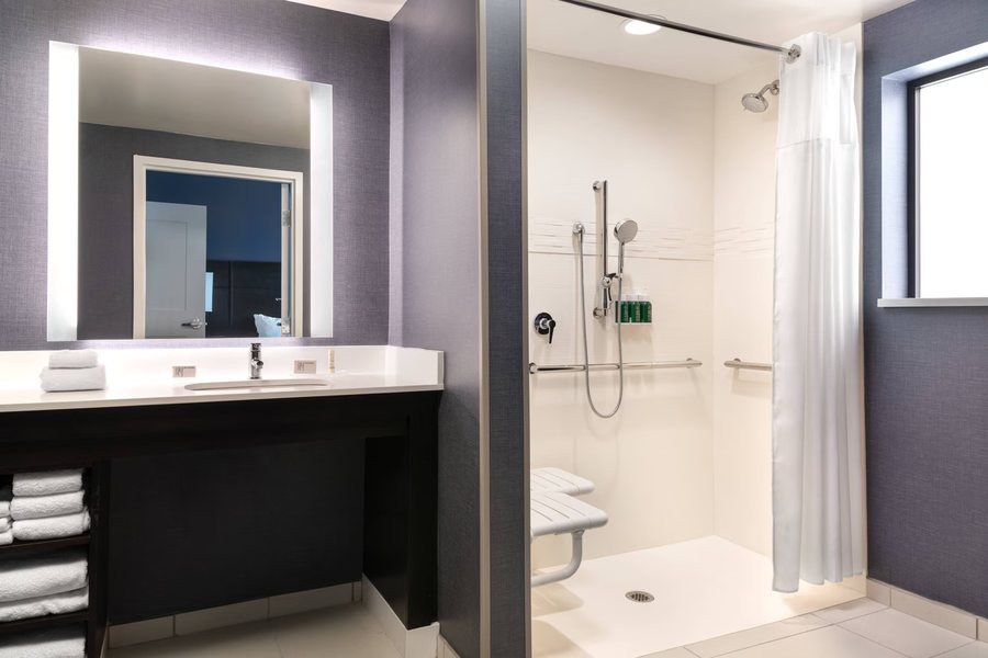 Residence Inn by Marriott Scottsdale North — Bathroom