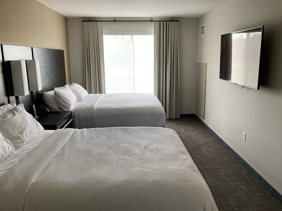 Residence Inn By Marriott Short Pump At The Notch — Guest room