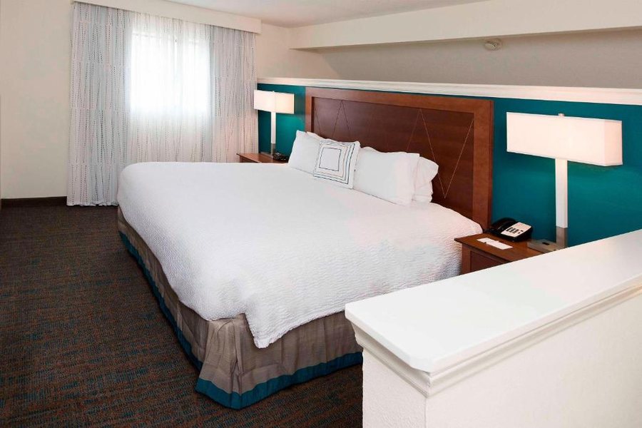 Residence Inn by Marriott Spartanburg — Guest room