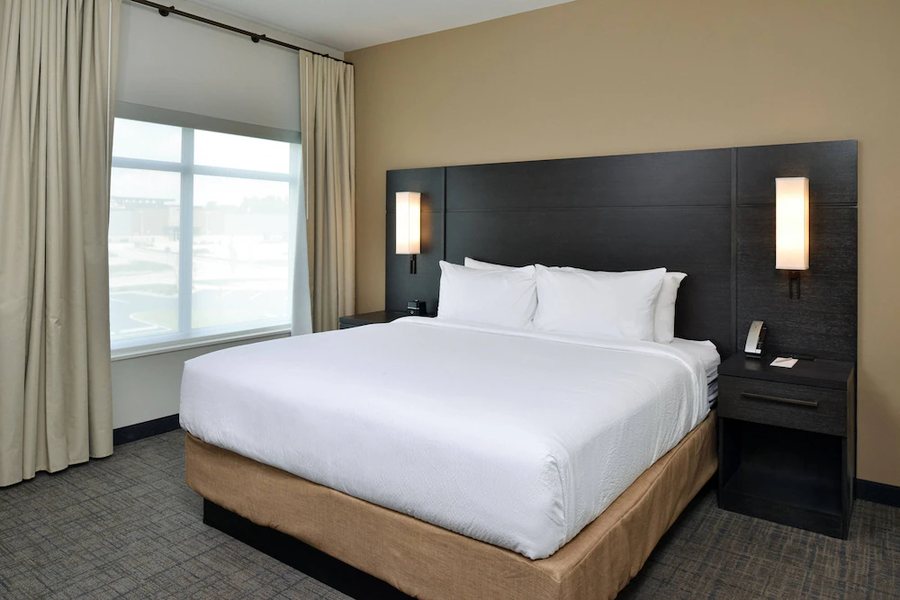 Residence Inn by Marriott St Louis Chesterfield — Guest room