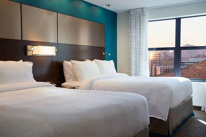 Residence Inn By Marriott Tempe Downtown University — Guest room