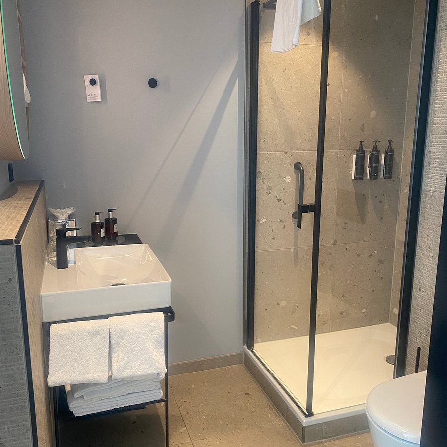 Residence Inn by Marriott The Hague — Bathroom