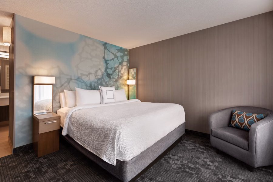 Residence Inn by Marriott Topeka — Guest room
