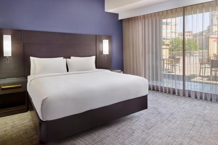 Residence Inn by Marriott Washington DC Downtown — Guest room