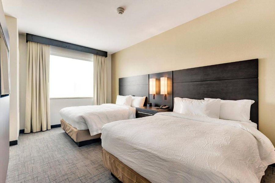 Residence Inn Corpus Christi Downtown — Guest room