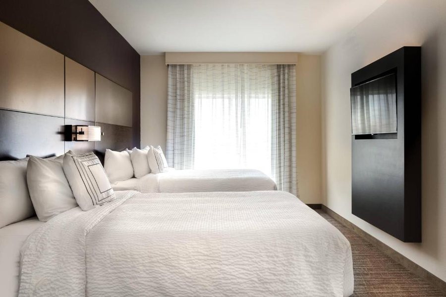 Residence Inn Dallas Plano Richardson at Coit Rd — Guest room