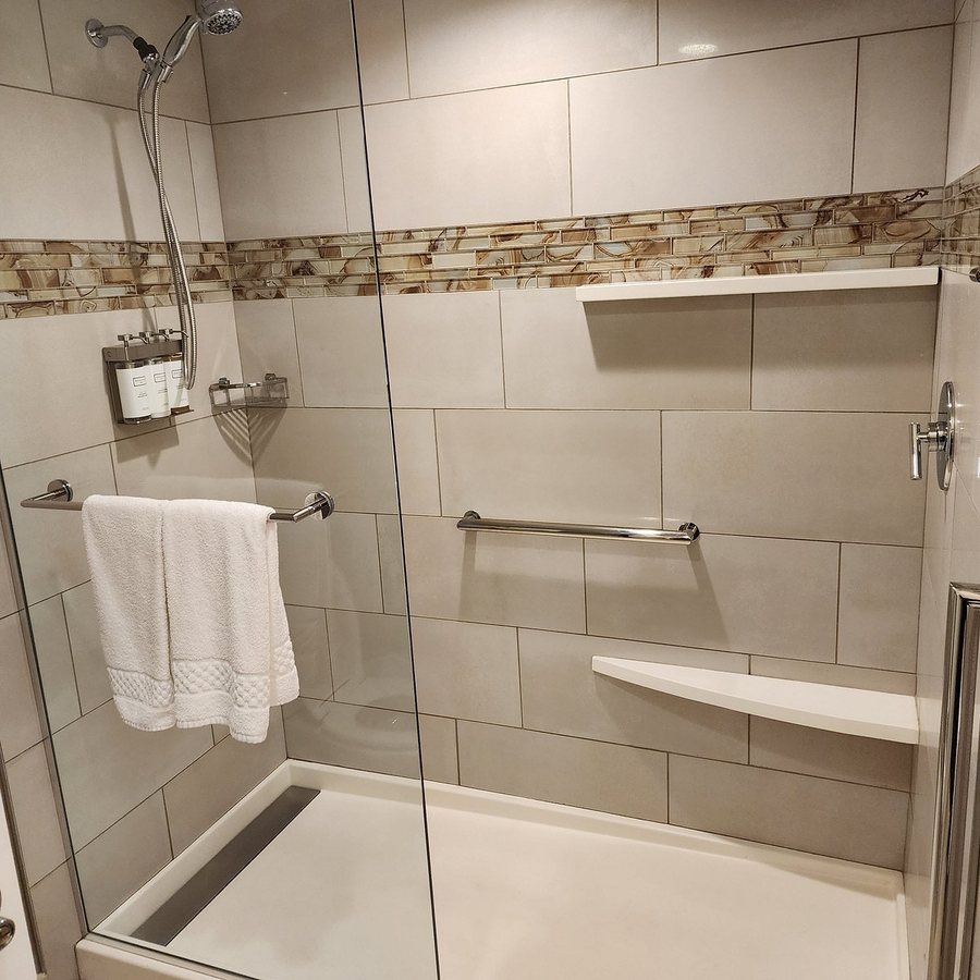 Residence Inn Jacksonville Mayo Clinic Area — Bathroom