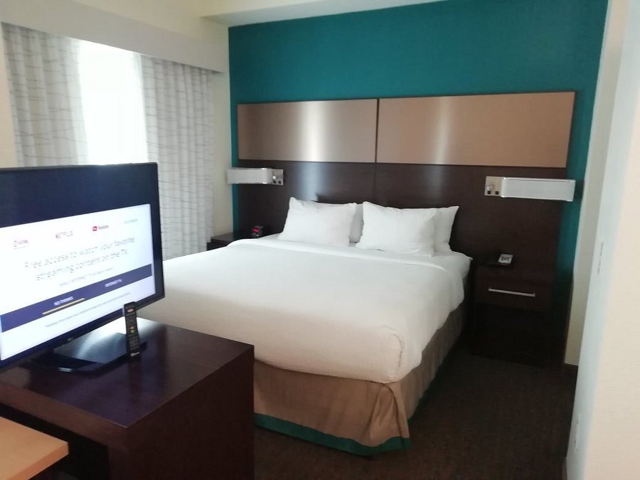 Residence Inn Oklahoma City Airport — Guest room