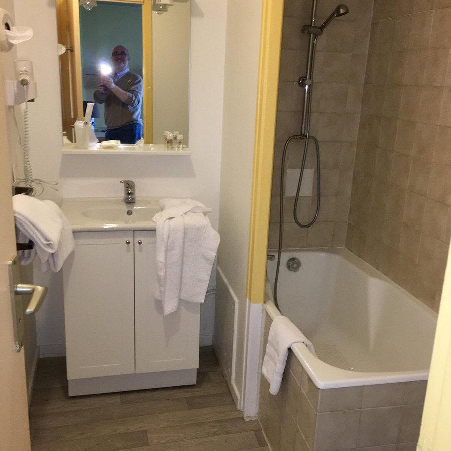 Residence Le Splendid — Bathroom