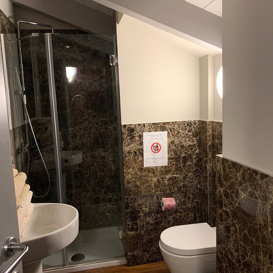 Residence Palazzo Odoni — Bathroom